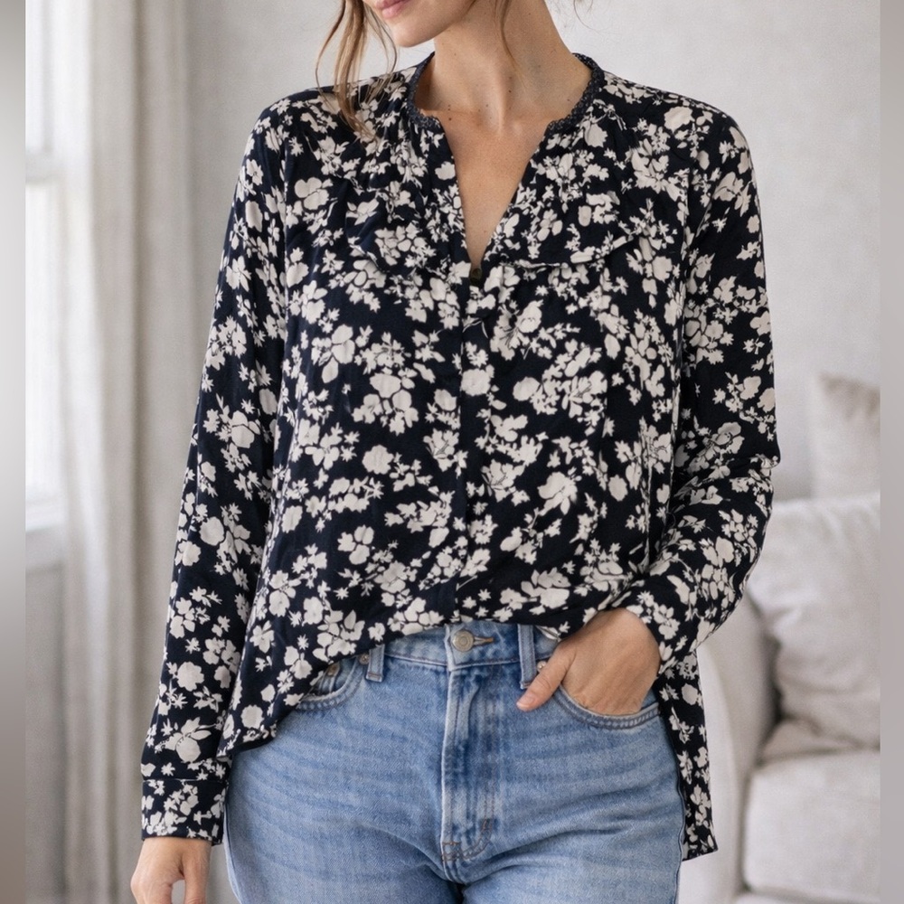 ZARA Black & White Floral Lace Trim Blouse | Size S